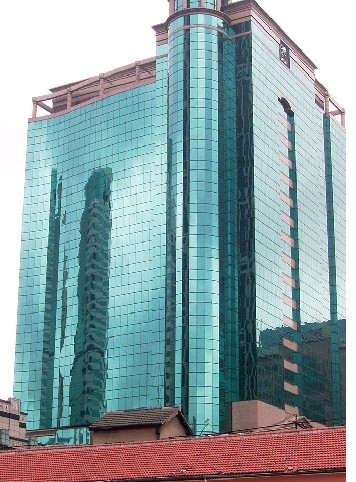 供應廣州幕墻維修、幕墻玻璃打膠、更換外墻玻璃