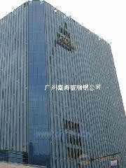 幕墻玻璃安裝